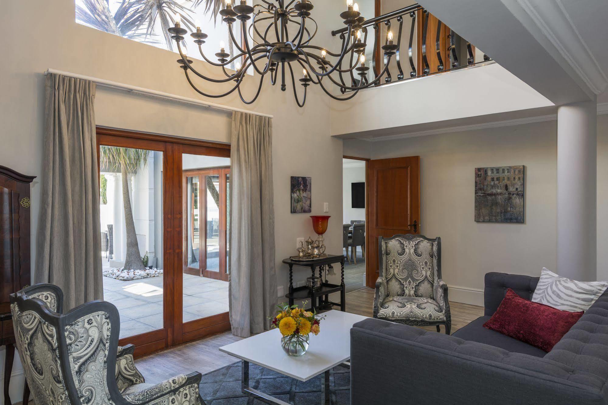 Villa Tuscana By Mantis Port Elizabeth Exterior photo